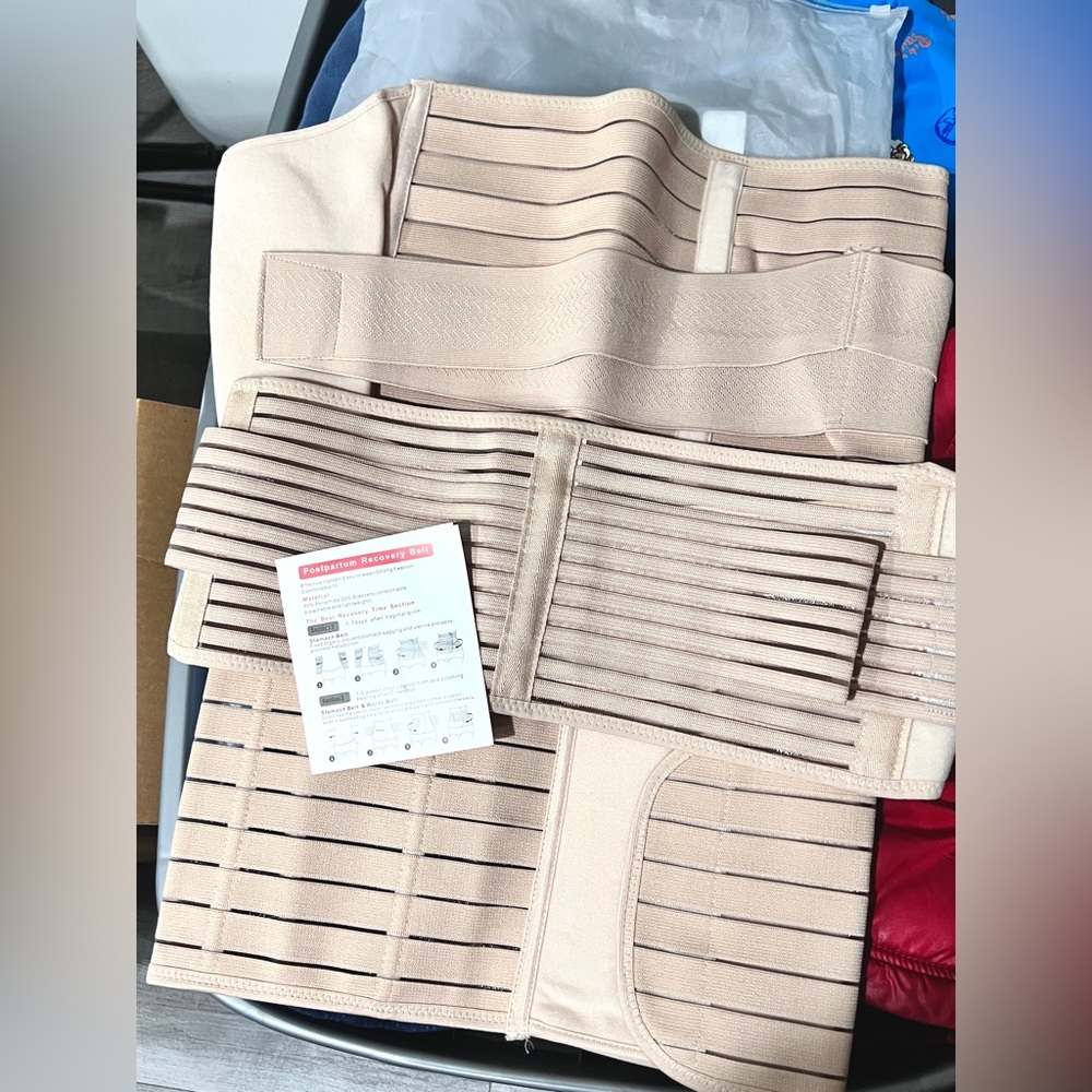 [All for$6-20 ]NEW Postpartum recovery belt/ Maternity corset